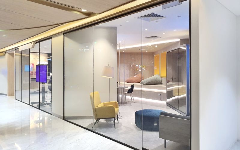 Sleek Glass Door and Partition for Coworking Space Design