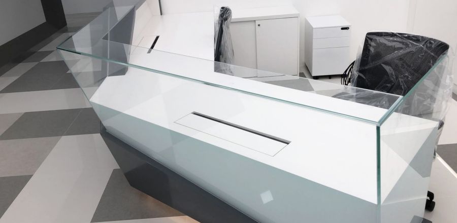 Commercial Glass Display and Showcase